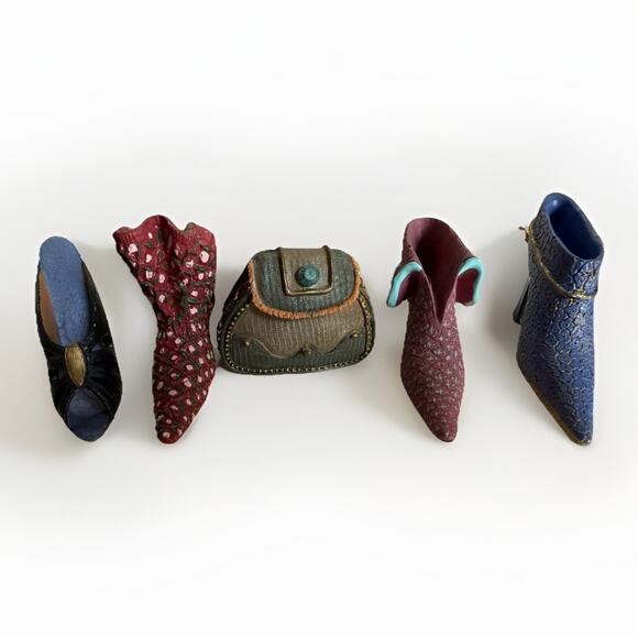 Vtg Victorian miniature collectible shoe ornaments And Purse set hanging loop 4” - Picture 6 of 6